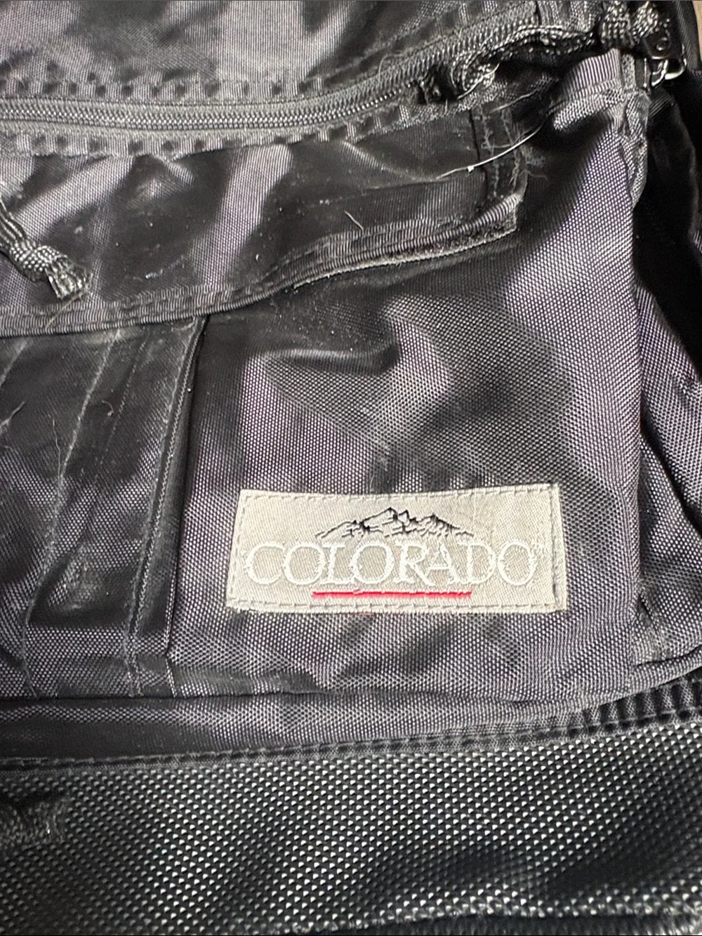 Colorado Black Men's Backpack – Compact Everyday Carry